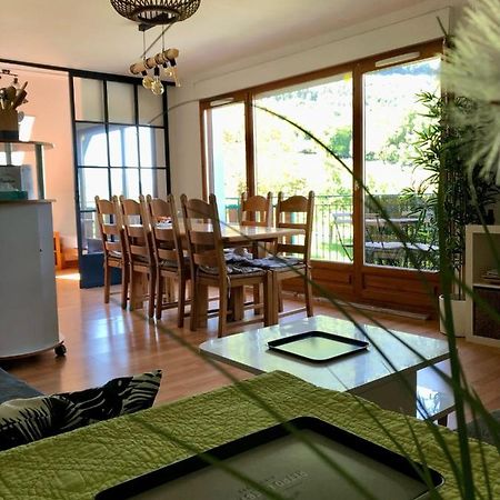 The Green Fee Close To The Golf Course And 5 Minutes From The Lake ジエ エクステリア 写真